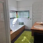 Au Petit Pont De Champagne Pensionat 3*
